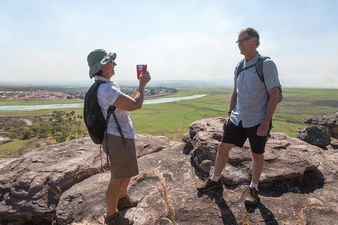 Arnhem Land Injalak Hill Full-Day Tour From Darwin - Kalgoorlie Accommodation 11