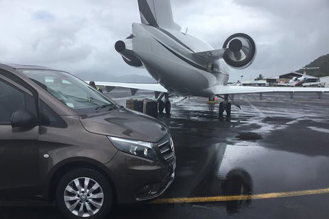 Mercedes 7 Seat Limousine Cairns Airport To Port Douglas - Kalgoorlie Accommodation 4