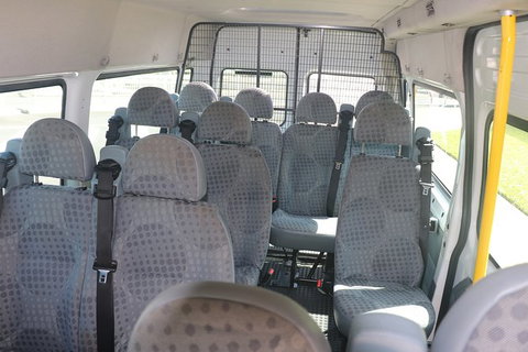 Premium Van, Private Transfer, Palm Cove - Cairns Airport. - Kalgoorlie Accommodation 1