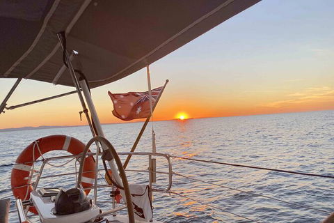 Sailing Curlew Escape On Moreton Bay - Kalgoorlie Accommodation 5