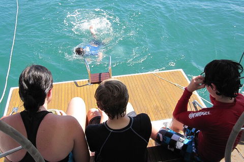 Sailing Curlew Escape On Moreton Bay - Kalgoorlie Accommodation 12