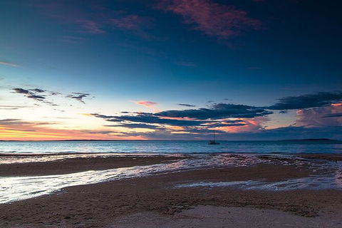 Bareboat Hire - Cattitude 7 Nights - Kalgoorlie Accommodation 1