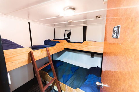 2 Night Whitsunday Islands Cruise On Atlantic Clipper From Airlie Beach - Kalgoorlie Accommodation 1