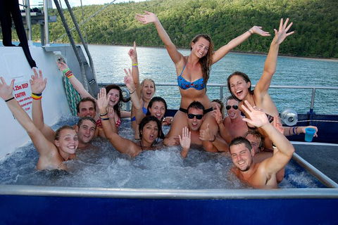2 Night Whitsunday Islands Cruise On Atlantic Clipper From Airlie Beach - Kalgoorlie Accommodation 5