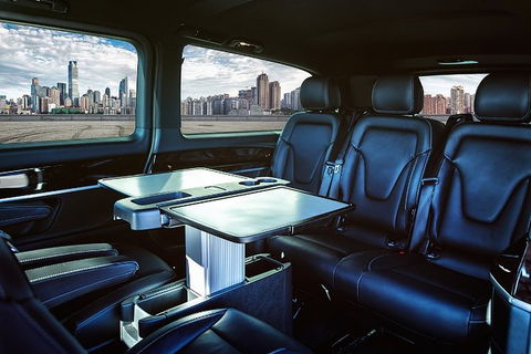 Brisbane Airport Transfers : Brisbane To Brisbane Airport BNE In Luxury Van - Kalgoorlie Accommodation 1