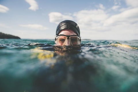 Deep-to-Dish: Tasmanian Seafood Experience - Morning Tour - Kalgoorlie Accommodation 10