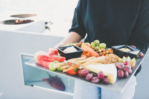 Deep-to-Dish: Tasmanian Seafood Experience - Morning Tour - Kalgoorlie Accommodation 12