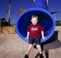 Jetty Baths - Kalgoorlie Accommodation