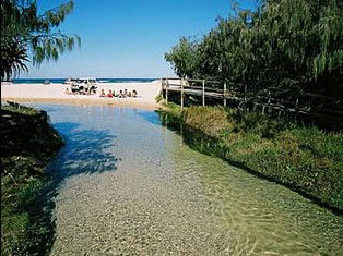 Fraser Island QLD Kalgoorlie Accommodation