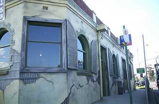 Merlynston VIC Kalgoorlie Accommodation