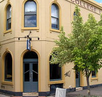 The College Lawn Hotel - Kalgoorlie Accommodation