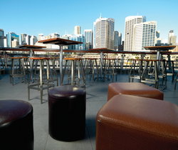 Cohibar - Kalgoorlie Accommodation 2