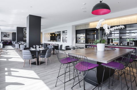 MRepublic Restaurant, Bar And Lounge - Kalgoorlie Accommodation 0