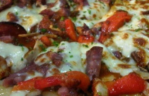 CASA Lounge Bar & Restaurant - Kalgoorlie Accommodation 3