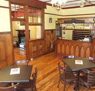 The Altar at Beaufort House - Kalgoorlie Accommodation