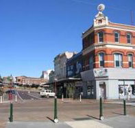 Robin Hood Hotel - Kalgoorlie Accommodation