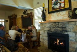 Burrawang Village Hotel - Kalgoorlie Accommodation 2