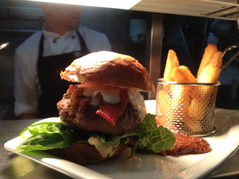 Redoak Boutique Beer Cafe - Kalgoorlie Accommodation 6