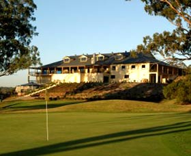 Macarthur Grange Country Club - Kalgoorlie Accommodation 0