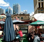 Hotel Sweeneys - Kalgoorlie Accommodation