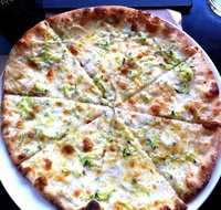 La Rosa Bar and Pizza - Kalgoorlie Accommodation