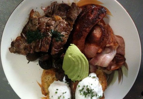 Chelsea Tea House - Kalgoorlie Accommodation 3