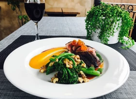 Shenanigans At The Imperial - Kalgoorlie Accommodation 5