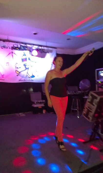 Hits Alive Karaoke & DJ's - Kalgoorlie Accommodation 3