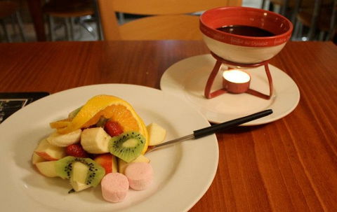 CJ's French Fondue Restaurant - Kalgoorlie Accommodation 0