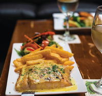 Dollys Bar  The Hibiscus Tavern - Kalgoorlie Accommodation