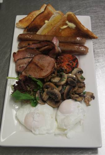 Central Park Cafe - Kalgoorlie Accommodation 2