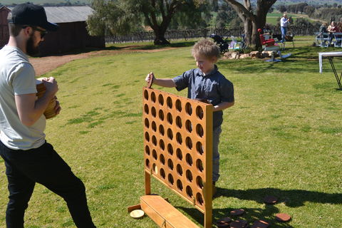 Daddy's Day Out At Borambola Wines By The Roundabout Restaurant - Kalgoorlie Accommodation 2