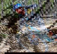 Fox Superflow sealed by Stan's Race  Ipswich - Kalgoorlie Accommodation