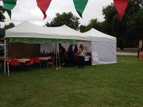 Macclesfield Strawberry Fete - Kalgoorlie Accommodation 0