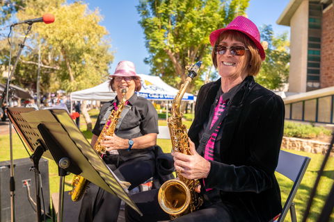 2021 Alice's Longest Desert Lunch - Kalgoorlie Accommodation 1