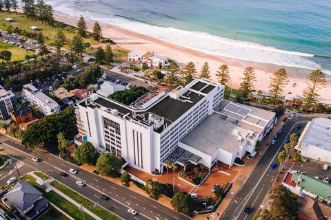 Christmas At Novotel Wollongong Northbeach - Kalgoorlie Accommodation 1