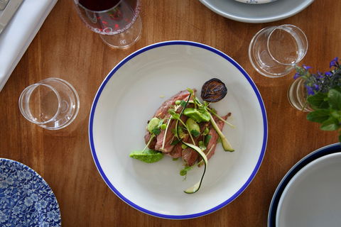 Dine In Style With Lola - Kalgoorlie Accommodation 1