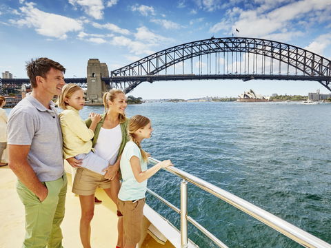 Fathers Day Lunch Cruise - Kalgoorlie Accommodation 1