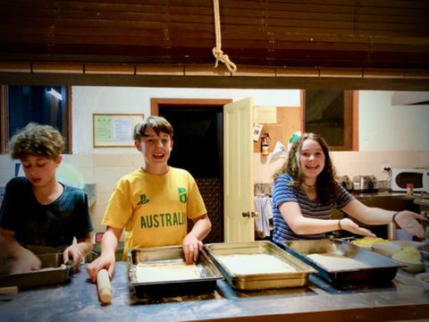 Summer  Family Nature Camp - Kalgoorlie Accommodation 2