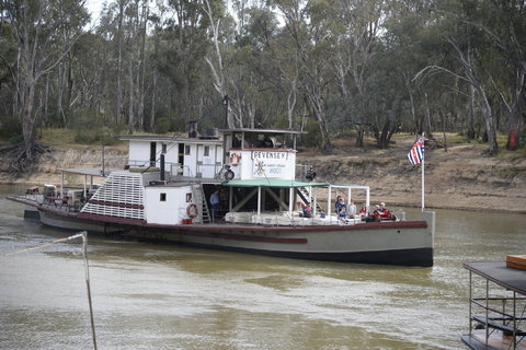 Sweat Vs Steam - Kalgoorlie Accommodation 1
