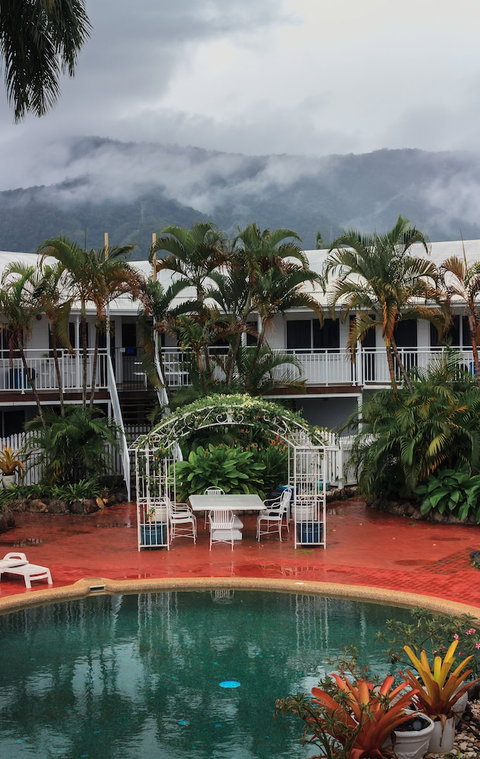 Cairns New Chalon - Kalgoorlie Accommodation 5