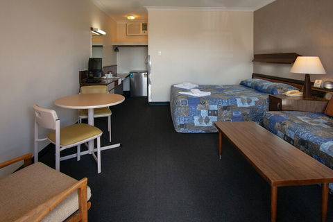 Goulburn Central Motor Lodge - Kalgoorlie Accommodation 5