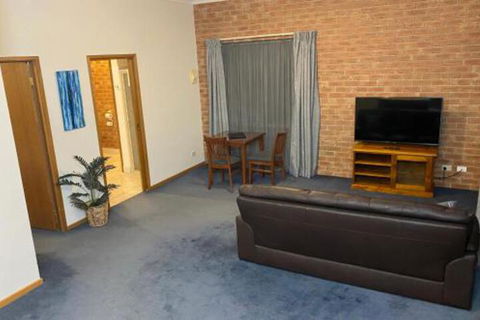 Best Western Coastal Waters Motor Inn - Kalgoorlie Accommodation 3