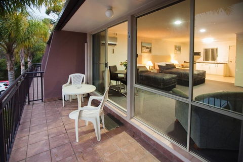 Fairway Motor Inn - Kalgoorlie Accommodation 1