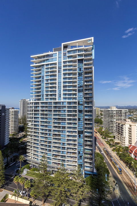 Artique Surfers Paradise - Kalgoorlie Accommodation 1