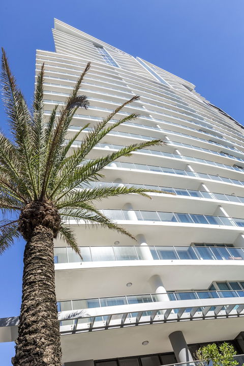 Artique Surfers Paradise - Kalgoorlie Accommodation 2