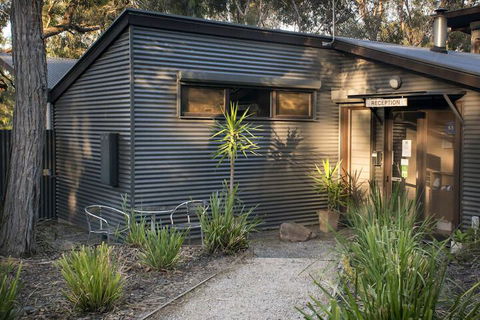 DULC Cabins - Kalgoorlie Accommodation 1