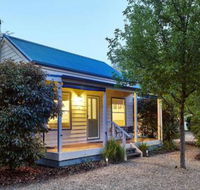 Alpine Valley Cottages - Kalgoorlie Accommodation