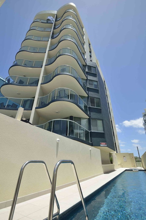 Malibu Mooloolaba - Kalgoorlie Accommodation 4
