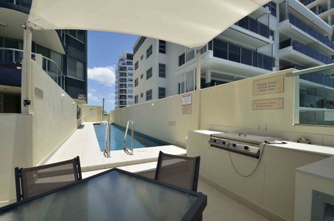 Malibu Mooloolaba - Kalgoorlie Accommodation 5